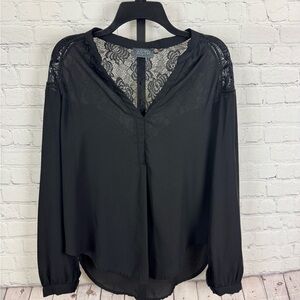 ASTR Black Lace Back Shoulder V-Neck Long Sleeve Blouse Size Large